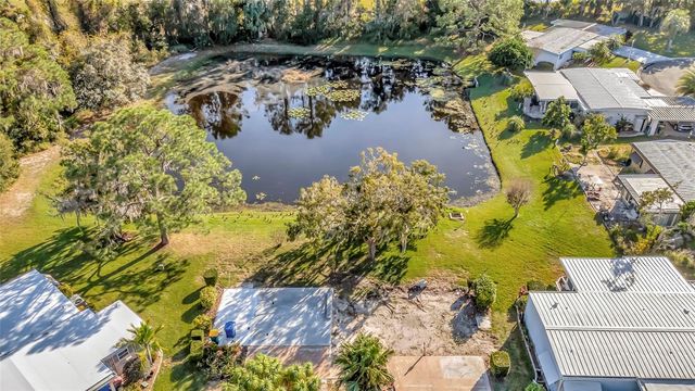 722 LANDRY LANE, Tavares, FL 32778
