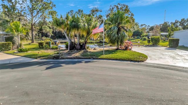 722 LANDRY LANE, Tavares, FL 32778