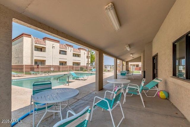 12123 W BELL Road 339, Surprise, AZ 85378