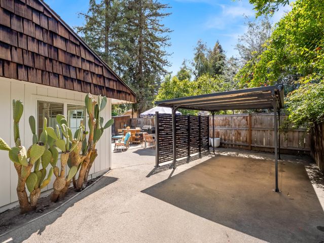 3715 W Birch Avenue, Fresno, CA 93711