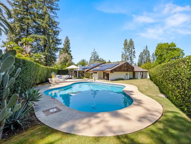 3715 W Birch Avenue, Fresno, CA 93711