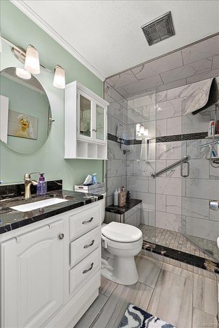 38577 Mystic Point, Clinton Charter Township, MI 48038