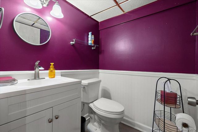 38577 Mystic Point, Clinton Charter Township, MI 48038