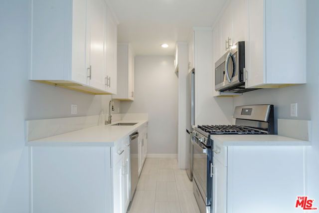 1116 San Rafael Avenue 2, Glendale, CA 91202