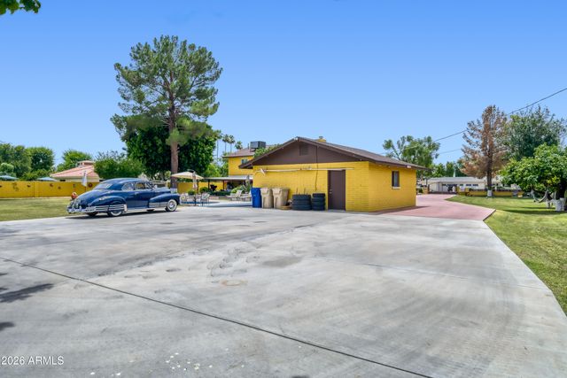 6546 W SURREY Avenue, Glendale, AZ 85304