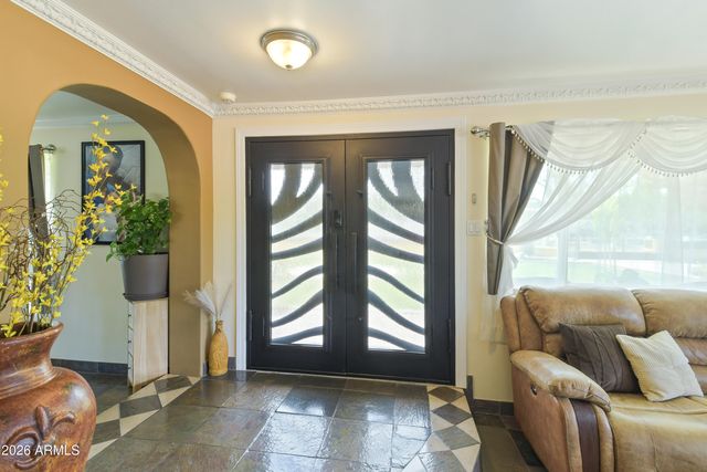 6546 W SURREY Avenue, Glendale, AZ 85304