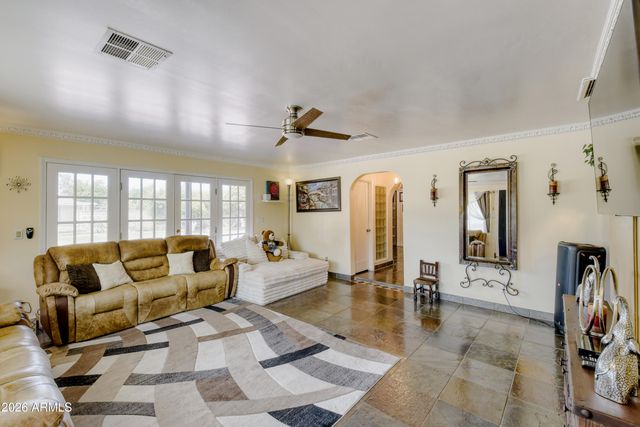 6546 W SURREY Avenue, Glendale, AZ 85304