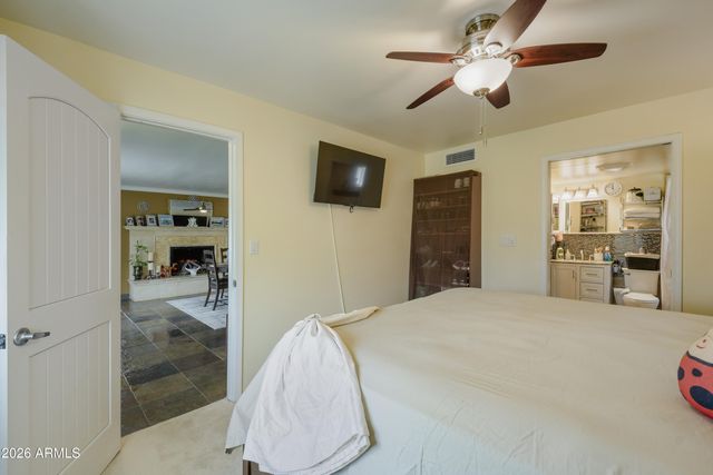 6546 W SURREY Avenue, Glendale, AZ 85304