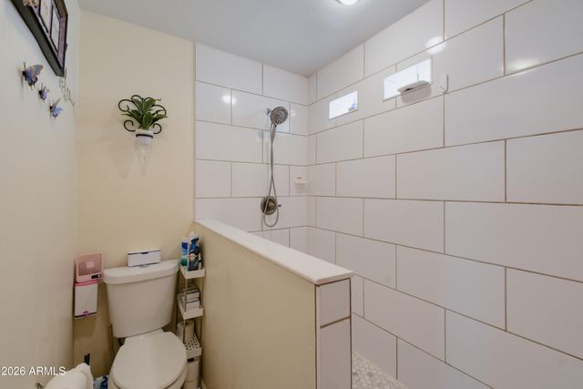 6546 W SURREY Avenue, Glendale, AZ 85304