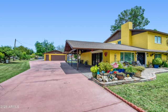 6546 W SURREY Avenue, Glendale, AZ 85304