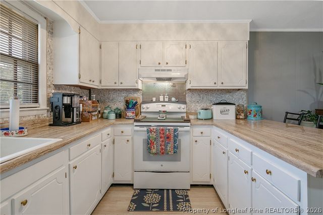 1810 Ashton Road, Fayetteville, NC 28304