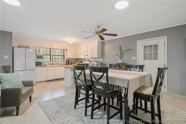 1810 Ashton Road, Fayetteville, NC 28304