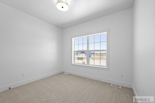 1584 N 845 E, Shelley, ID 83274