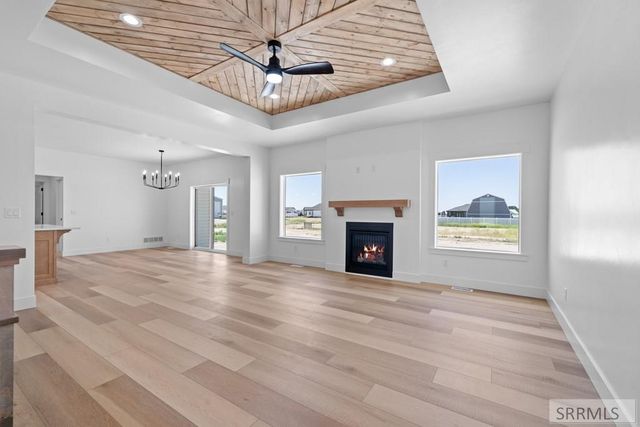 1584 N 845 E, Shelley, ID 83274