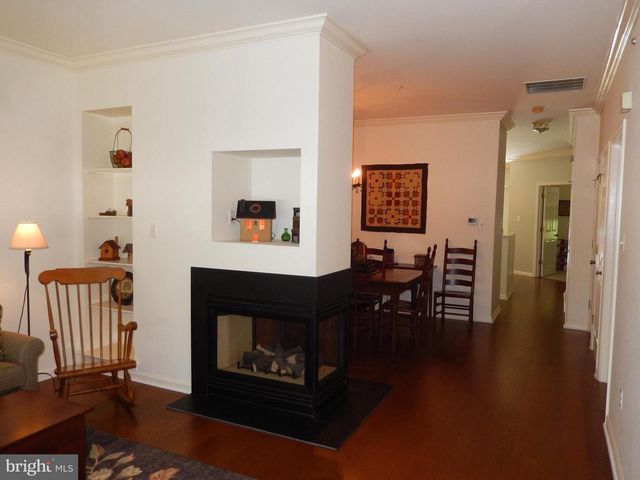 1293 COUNTRY CLUB DR, Springfield, PA 19064