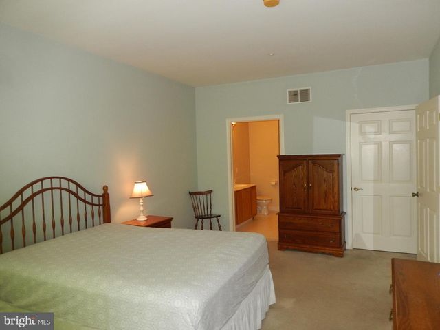 1293 COUNTRY CLUB DR, Springfield, PA 19064