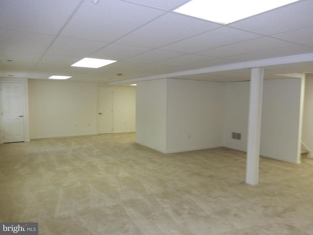 1293 COUNTRY CLUB DR, Springfield, PA 19064
