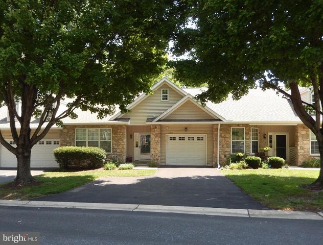1293 COUNTRY CLUB DR, Springfield, PA 19064