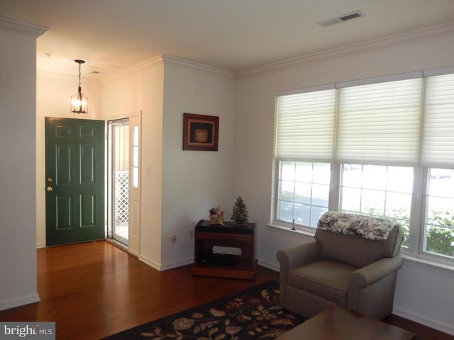 1293 COUNTRY CLUB DR, Springfield, PA 19064