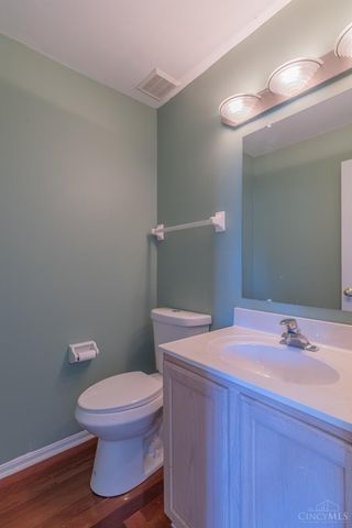 6084 Weber Oaks Drive, Miami Twp, OH 45140