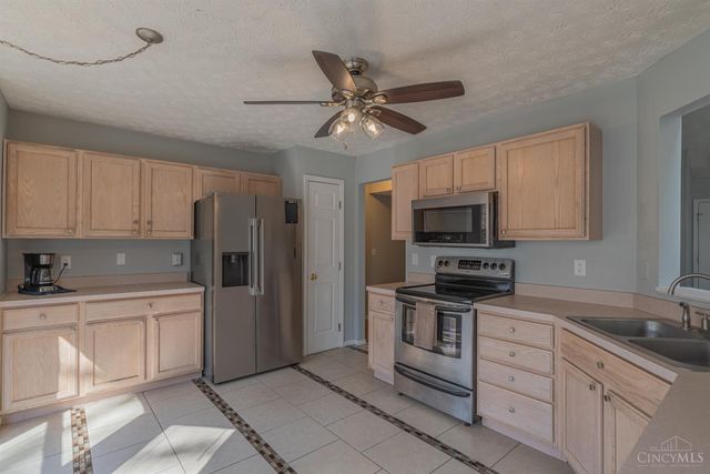 6084 Weber Oaks Drive, Miami Twp, OH 45140