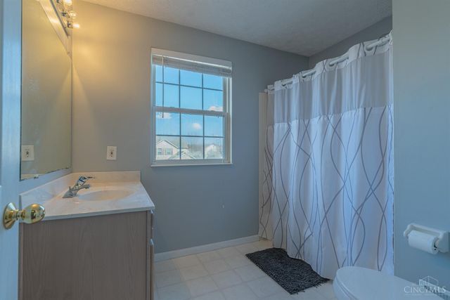 6084 Weber Oaks Drive, Miami Twp, OH 45140