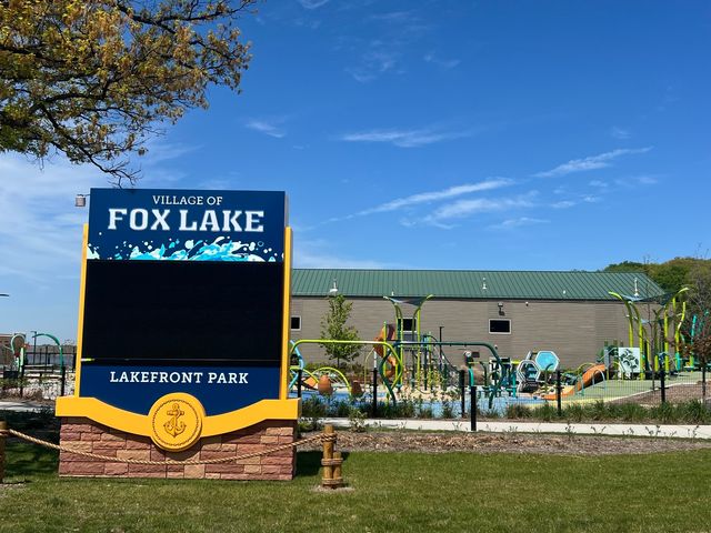 89 Maude Avenue, Fox Lake, IL 60020