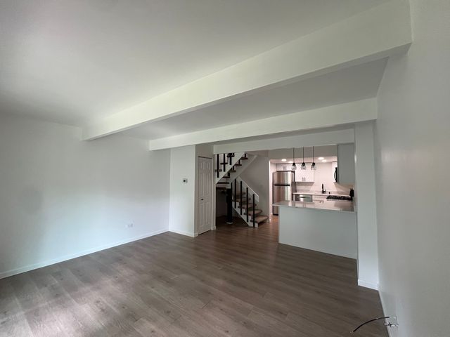 89 Maude Avenue, Fox Lake, IL 60020