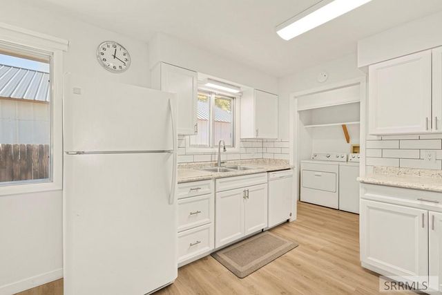 306 N 1st E, St Anthony, ID 83445