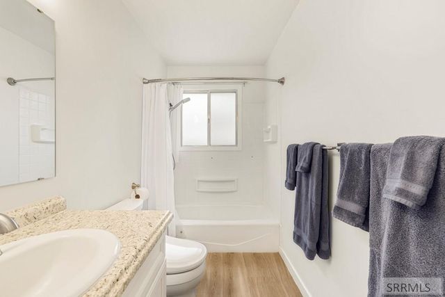 306 N 1st E, St Anthony, ID 83445