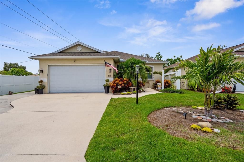 5301 COLONY MEADOWS LANE, Sarasota, FL 34233