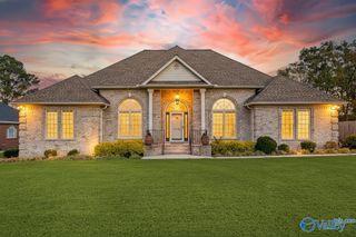 3406 Little Drive SW, Decatur, AL 35640