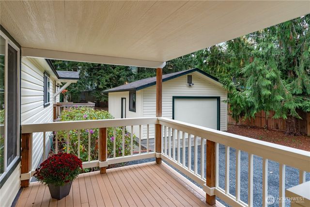 121 Mustang Lane, Brinnon, WA 98320