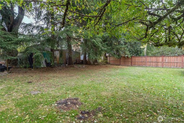 121 Mustang Lane, Brinnon, WA 98320