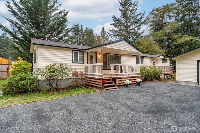 121 Mustang Lane, Brinnon, WA 98320