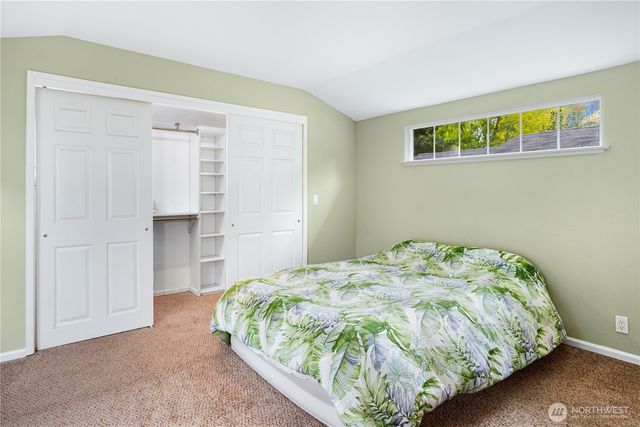 121 Mustang Lane, Brinnon, WA 98320