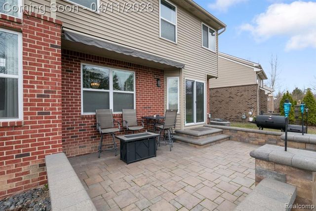2495 Knollwood Drive, Canton, MI 48188