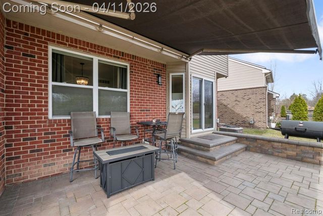 2495 Knollwood Drive, Canton, MI 48188