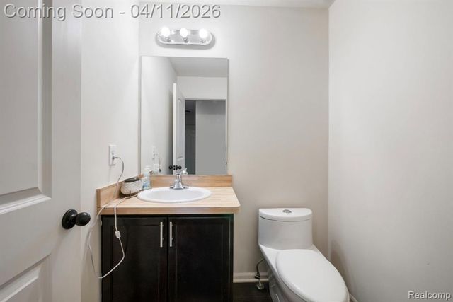 2495 Knollwood Drive, Canton, MI 48188