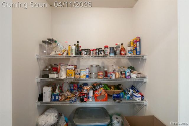 2495 Knollwood Drive, Canton, MI 48188