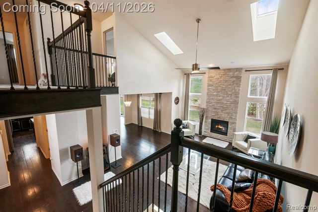 2495 Knollwood Drive, Canton, MI 48188