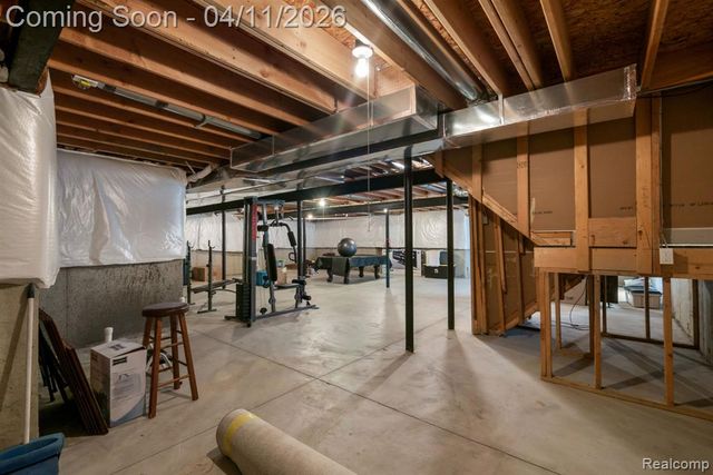 2495 Knollwood Drive, Canton, MI 48188