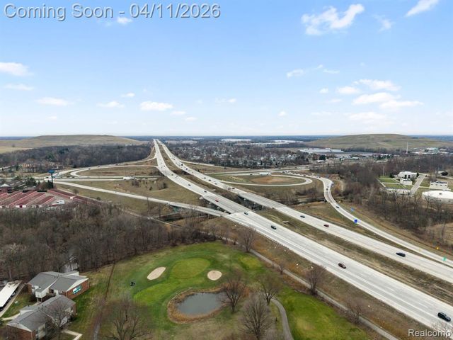 2495 Knollwood Drive, Canton, MI 48188