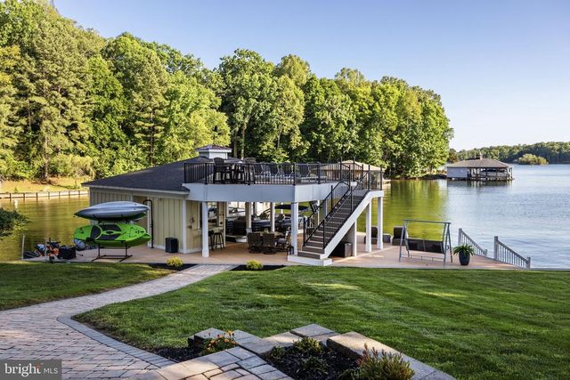215 BECKY CT, Bumpass, VA 23024