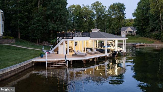 215 BECKY CT, Bumpass, VA 23024