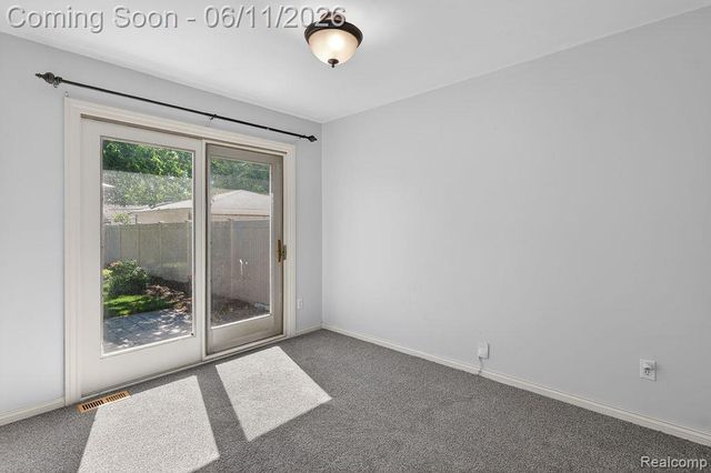 16627 McCann Street, Southgate, MI 48195
