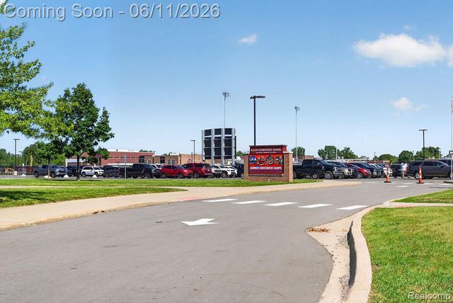 16627 McCann Street, Southgate, MI 48195