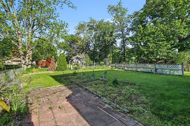 5636 E Uv Avenue, Vicksburg, MI 49097