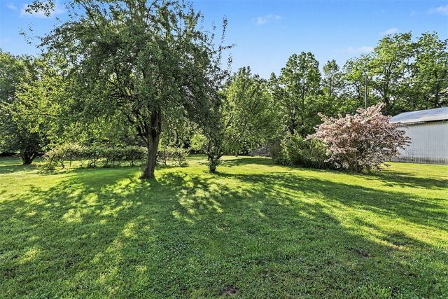 5636 E Uv Avenue, Vicksburg, MI 49097