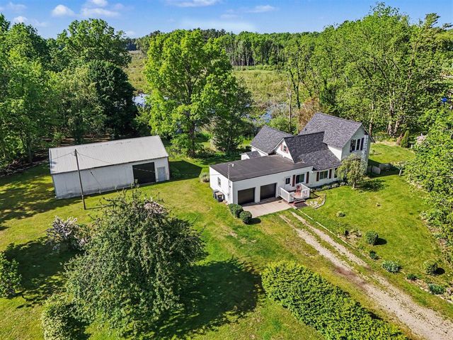 5636 E Uv Avenue, Vicksburg, MI 49097